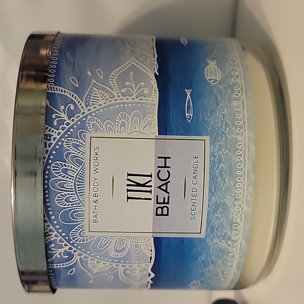 Tiki Beach 3-Wick